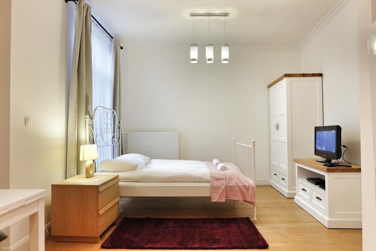 Top Spot Residence บรัสเซลส์ ภายนอก รูปภาพ