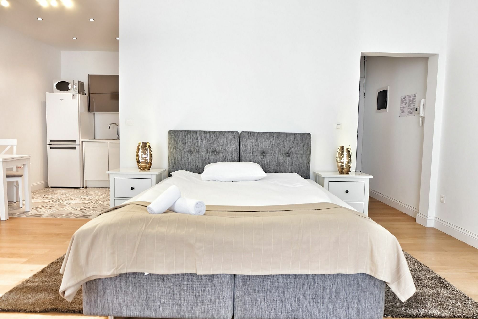 Top Spot Residence บรัสเซลส์ ภายนอก รูปภาพ